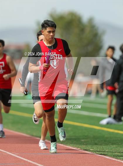 Thumbnail 1 in Fernley Invitational (4X800M Relay) photogallery.