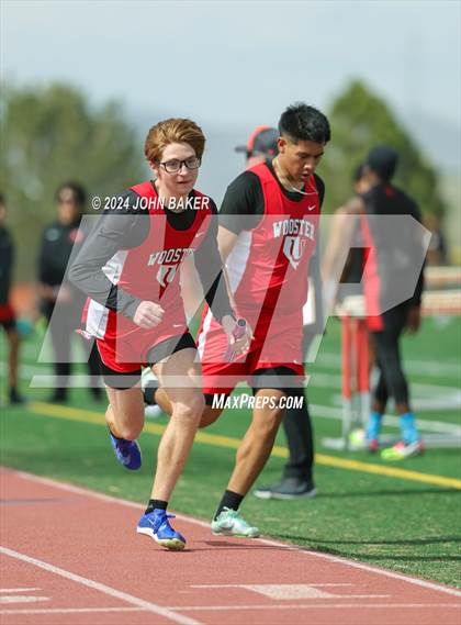 Thumbnail 1 in Fernley Invitational (4X800M Relay) photogallery.