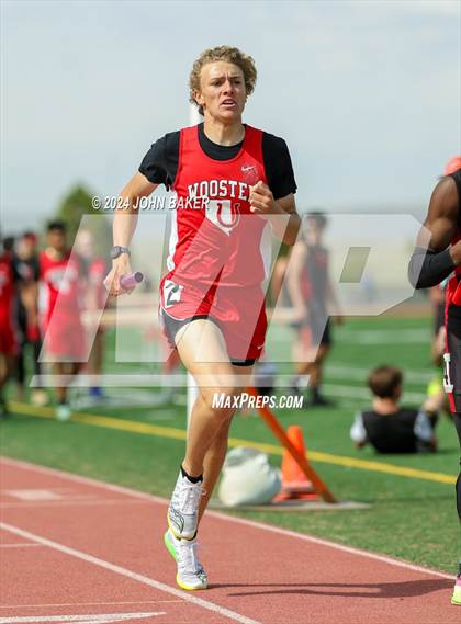 Thumbnail 3 in Fernley Invitational (4X800M Relay) photogallery.