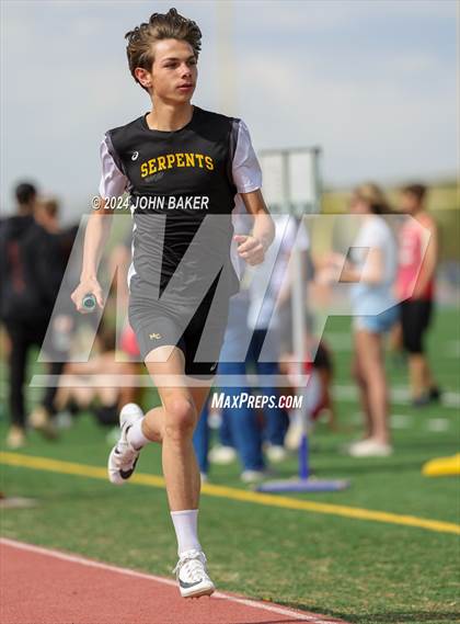 Thumbnail 3 in Fernley Invitational (4X800M Relay) photogallery.