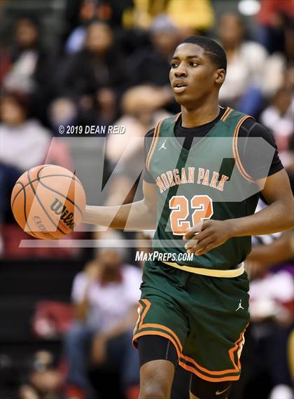 Thumbnail 1 in Morgan Park vs. Curie (CPS Tournament Championship) photogallery.