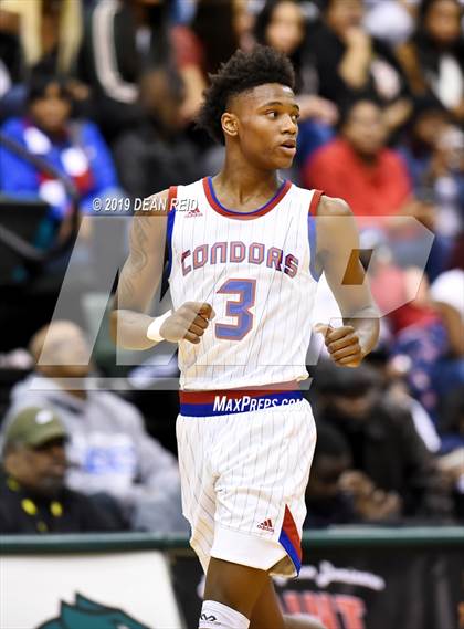 Thumbnail 2 in Morgan Park vs. Curie (CPS Tournament Championship) photogallery.