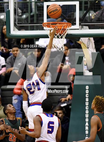 Thumbnail 3 in Morgan Park vs. Curie (CPS Tournament Championship) photogallery.