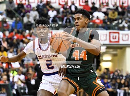 Thumbnail 2 in Morgan Park vs. Curie (CPS Tournament Championship) photogallery.