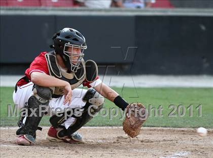 Thumbnail 2 in East Columbus @ South Stanly (NCHSAA 1A Final - Game 3) photogallery.