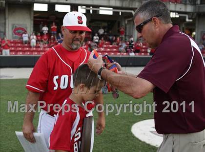 Thumbnail 3 in East Columbus @ South Stanly (NCHSAA 1A Final - Game 3) photogallery.