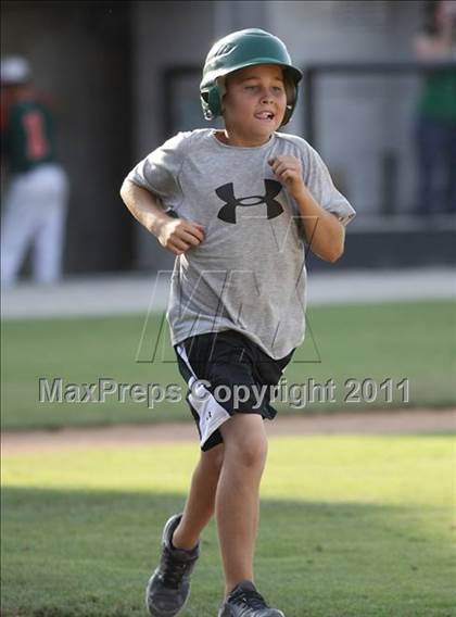 Thumbnail 3 in East Columbus @ South Stanly (NCHSAA 1A Final - Game 3) photogallery.