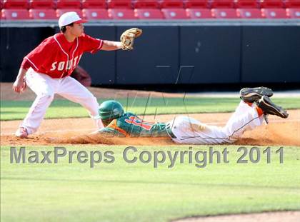 Thumbnail 2 in East Columbus @ South Stanly (NCHSAA 1A Final - Game 3) photogallery.