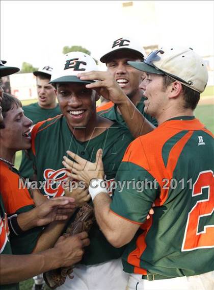 Thumbnail 3 in East Columbus @ South Stanly (NCHSAA 1A Final - Game 3) photogallery.