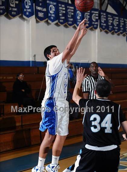 Thumbnail 3 in El Monte @ San Marino photogallery.