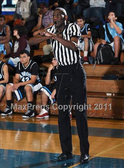 Thumbnail 3 in El Monte @ San Marino photogallery.