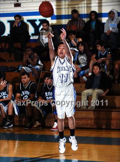 Thumbnail 1 in El Monte @ San Marino photogallery.