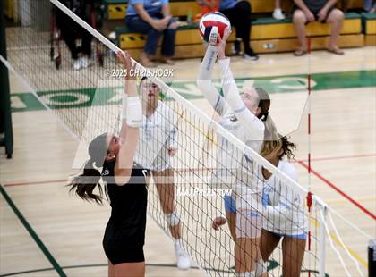 Thumbnail 1 in Mica Mountain @ Canyon del Oro photogallery.