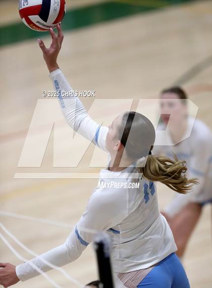 Thumbnail 3 in Mica Mountain @ Canyon del Oro photogallery.