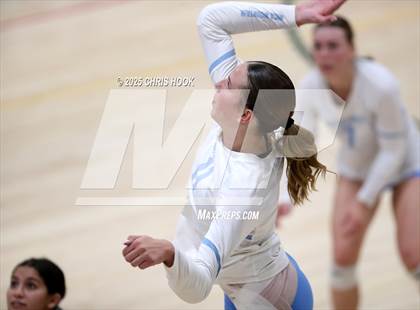 Thumbnail 3 in Mica Mountain @ Canyon del Oro photogallery.