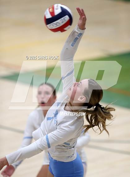 Thumbnail 3 in Mica Mountain @ Canyon del Oro photogallery.