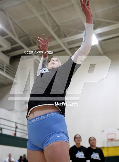 Thumbnail 2 in Mica Mountain @ Canyon del Oro photogallery.