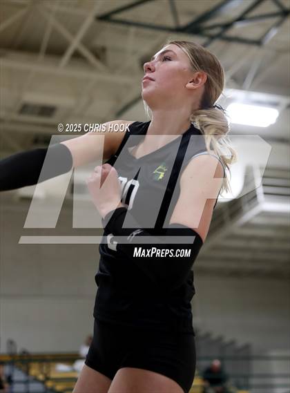 Thumbnail 2 in Mica Mountain @ Canyon del Oro photogallery.