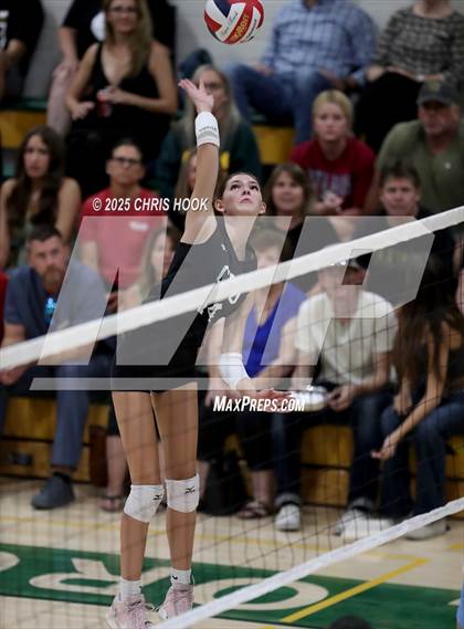 Thumbnail 2 in Mica Mountain @ Canyon del Oro photogallery.