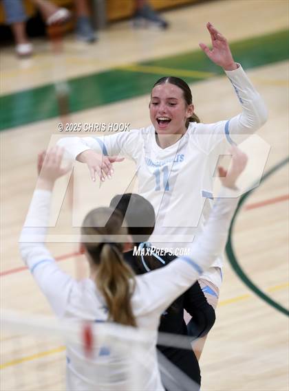 Thumbnail 2 in Mica Mountain @ Canyon del Oro photogallery.