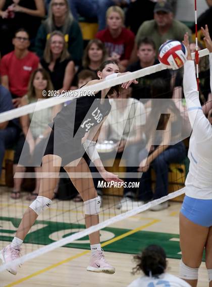 Thumbnail 1 in Mica Mountain @ Canyon del Oro photogallery.