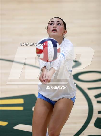 Thumbnail 1 in Mica Mountain @ Canyon del Oro photogallery.