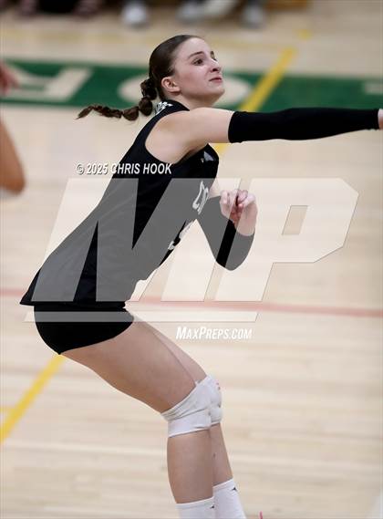 Thumbnail 3 in Mica Mountain @ Canyon del Oro photogallery.