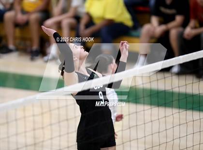 Thumbnail 3 in Mica Mountain @ Canyon del Oro photogallery.