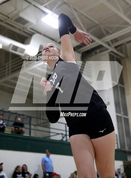 Thumbnail 2 in Mica Mountain @ Canyon del Oro photogallery.