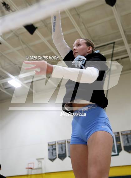 Thumbnail 3 in Mica Mountain @ Canyon del Oro photogallery.