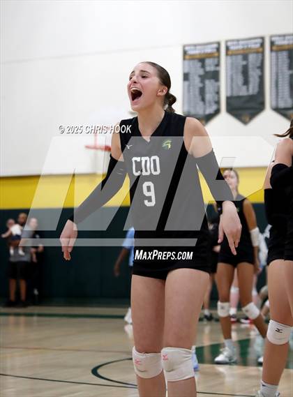 Thumbnail 3 in Mica Mountain @ Canyon del Oro photogallery.