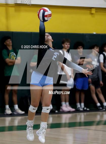 Thumbnail 3 in Mica Mountain @ Canyon del Oro photogallery.