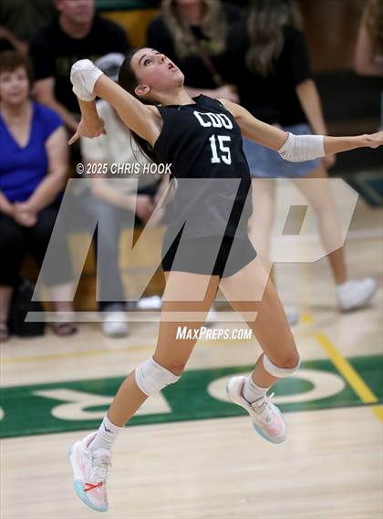 Thumbnail 2 in Mica Mountain @ Canyon del Oro photogallery.