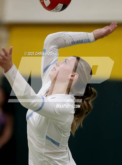 Thumbnail 3 in Mica Mountain @ Canyon del Oro photogallery.