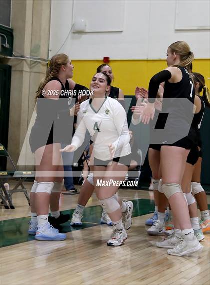 Thumbnail 2 in Mica Mountain @ Canyon del Oro photogallery.