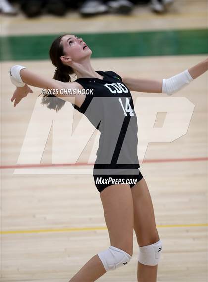 Thumbnail 3 in Mica Mountain @ Canyon del Oro photogallery.