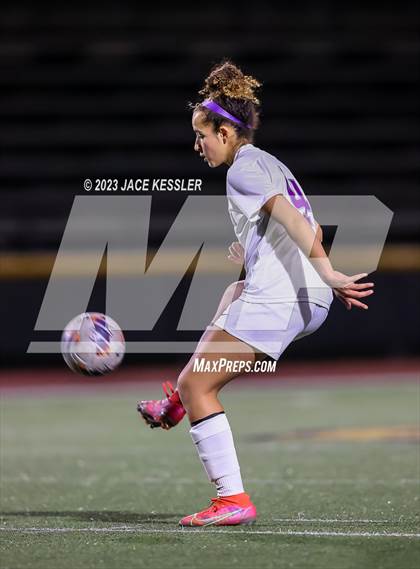 Thumbnail 2 in Portola vs. Moorpark (CIF-SS Div-3 semifinal) photogallery.