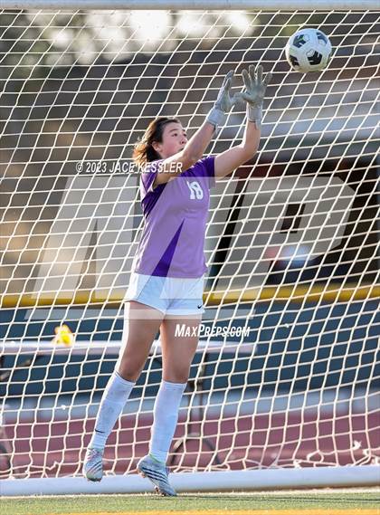 Thumbnail 3 in Portola vs. Moorpark (CIF-SS Div-3 semifinal) photogallery.