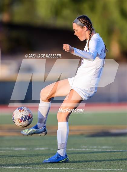 Thumbnail 3 in Portola vs. Moorpark (CIF-SS Div-3 semifinal) photogallery.