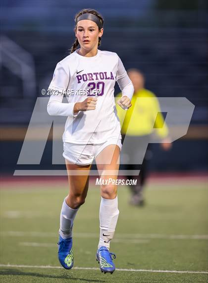 Thumbnail 3 in Portola vs. Moorpark (CIF-SS Div-3 semifinal) photogallery.