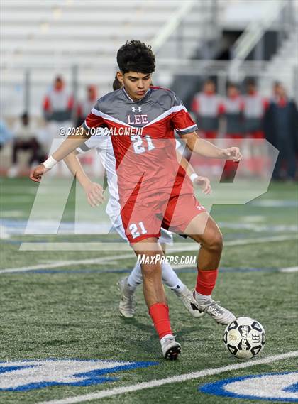 Thumbnail 3 in Lee vs Reagan photogallery.