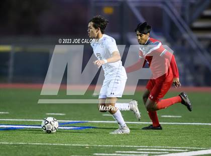 Thumbnail 1 in Lee vs Reagan photogallery.