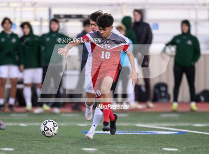Thumbnail 2 in Lee vs Reagan photogallery.