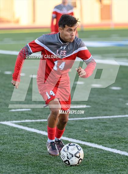 Thumbnail 2 in Lee vs Reagan photogallery.