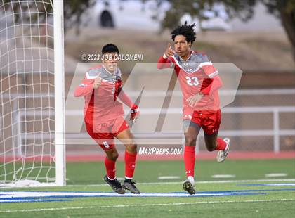 Thumbnail 2 in Lee vs Reagan photogallery.