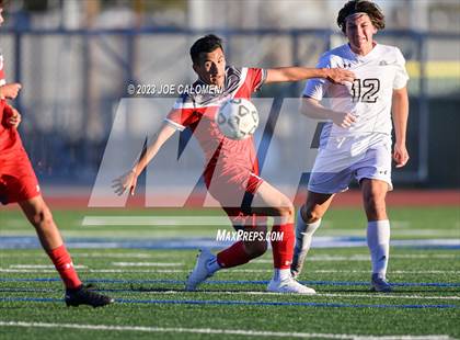 Thumbnail 2 in Lee vs Reagan photogallery.