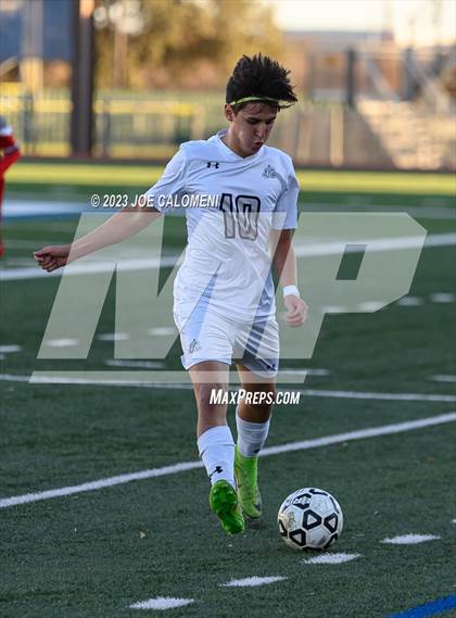 Thumbnail 1 in Lee vs Reagan photogallery.