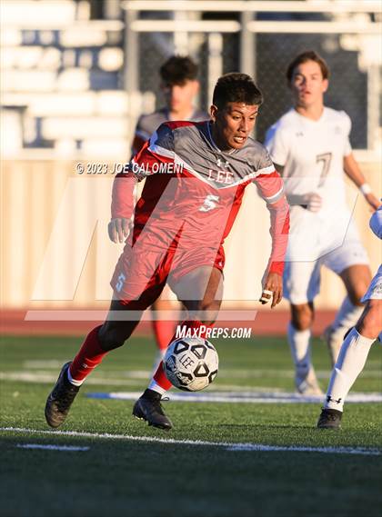 Thumbnail 2 in Lee vs Reagan photogallery.