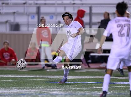 Thumbnail 2 in Lee vs Reagan photogallery.