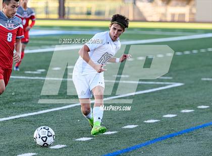 Thumbnail 3 in Lee vs Reagan photogallery.